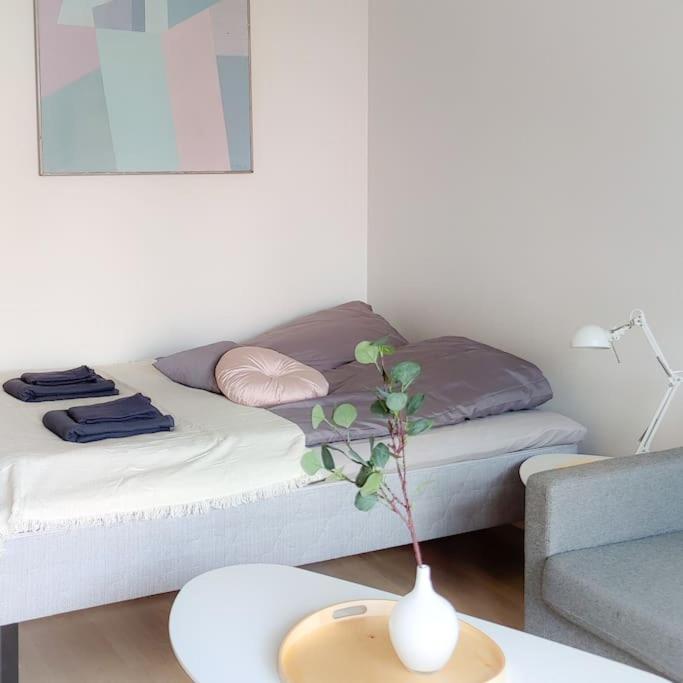 New Studio Pastel Near Helsinki Airport In Kivistoe فانتا المظهر الخارجي الصورة